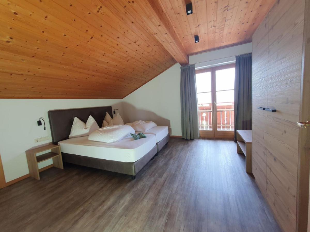 Residence Innerfarmerhof Tirolo Luaran gambar