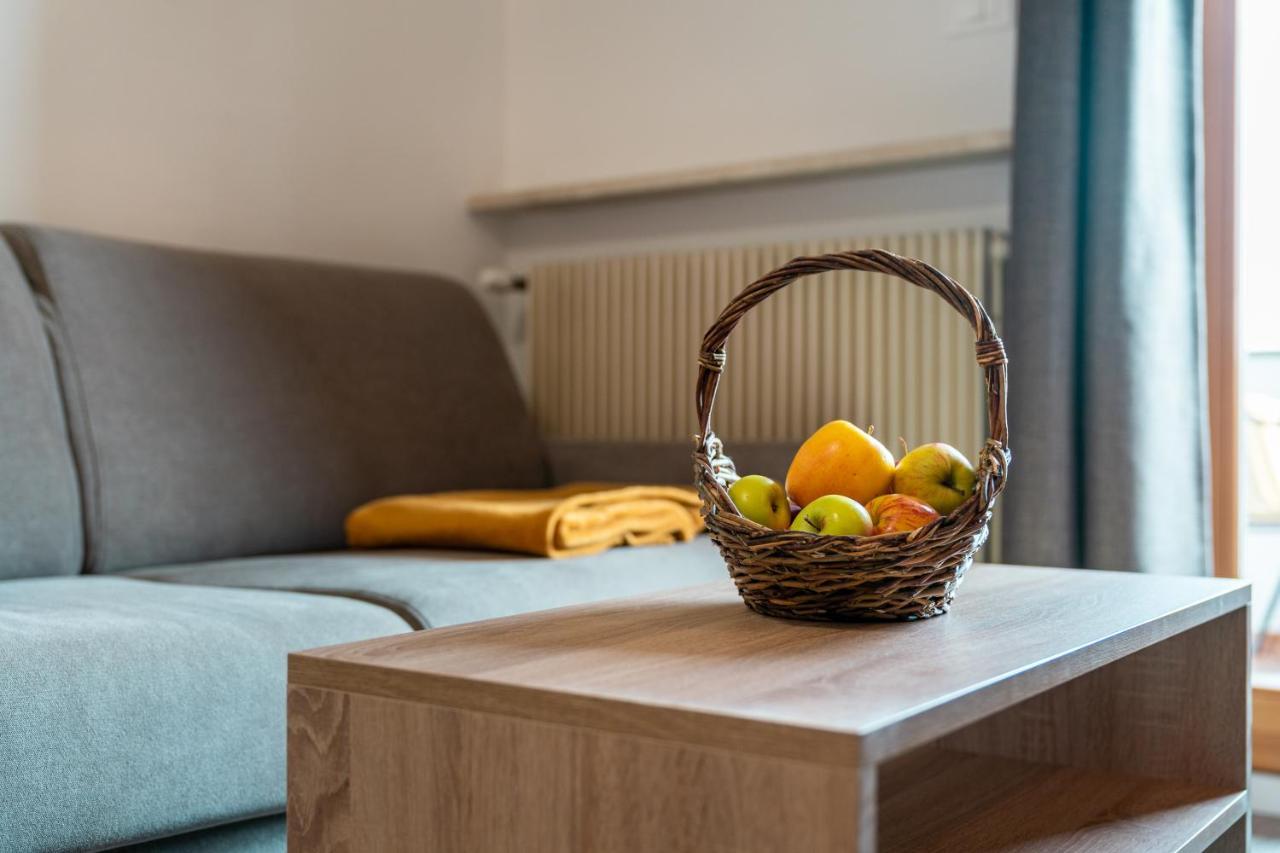 Residence Innerfarmerhof Tirolo Luaran gambar